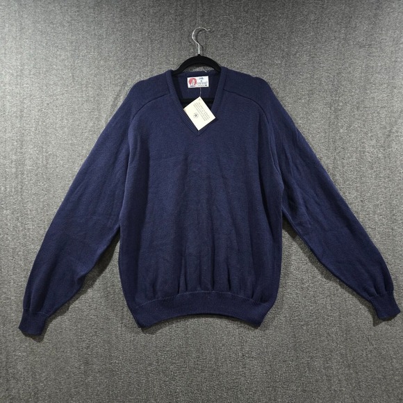 Isle Of Cotton Other - VINTAGE‎ Isle Of Cotton Mens Sweater Pullover Cotton Navy Blue V Neck USA XL NWT